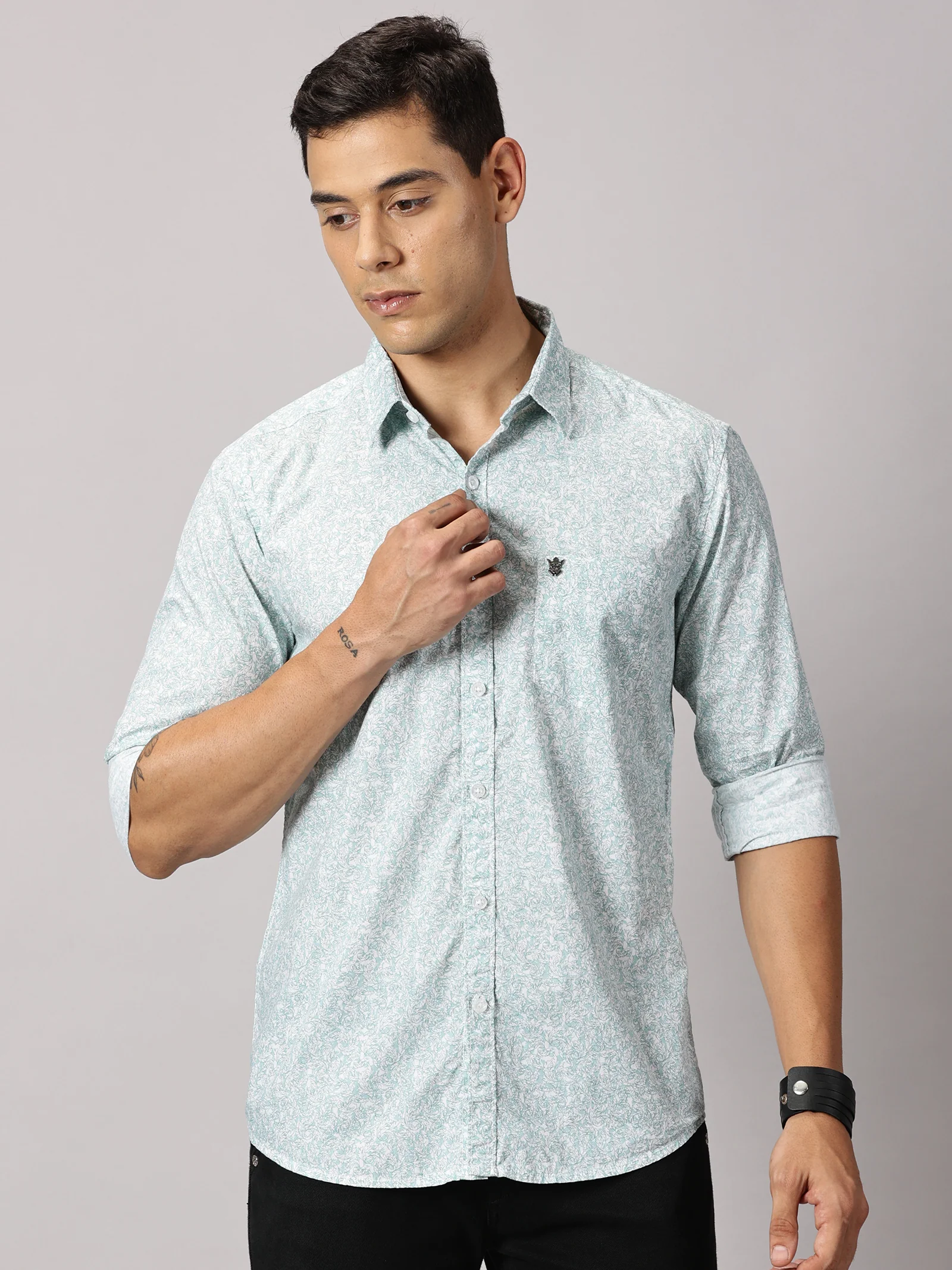 Men Solid Full Sleeve Cotton Stretch Shirt